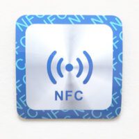 NFC Label - NTAG RFID tag, 30x30 mm "SØLV" Selvklæbende m. NFC logo